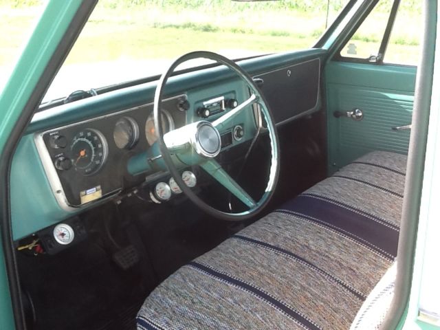 1967 Green Chevrolet C-10 Pickup