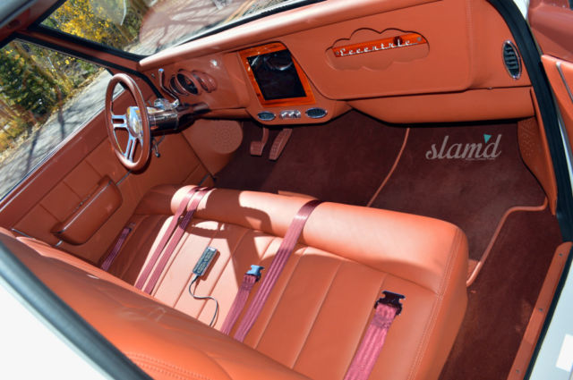 1967 White Chevrolet C-10 Standard Cab Pickup