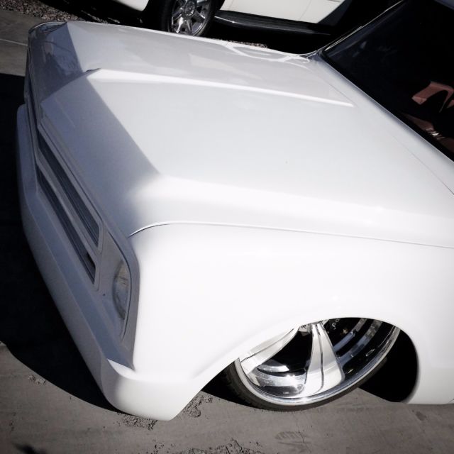 1967 White Chevrolet C-10 Standard Cab Pickup