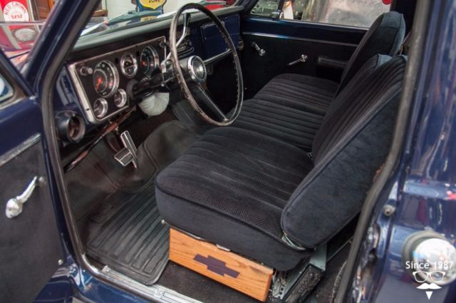 1967 Blue Chevrolet C-10 Standard Cab Pickup