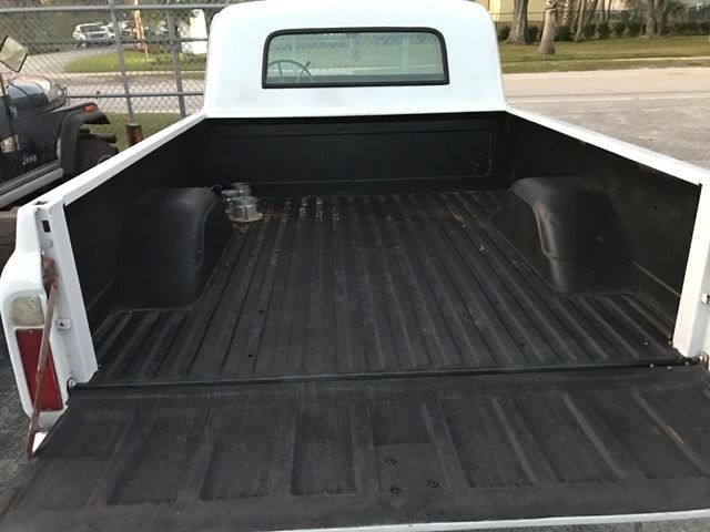 1967 White Chevrolet C-10 Standard Cab Pickup