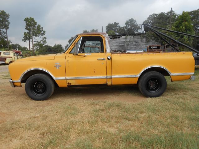 1967 Yellow Chevrolet C-10