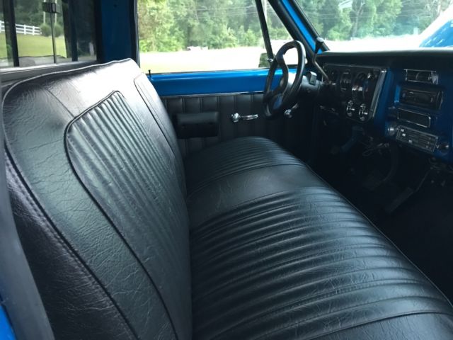 1967 Blue Chevrolet C-10 SWB Pickup