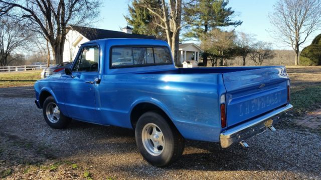 1967 Blue Chevrolet C-10 SWB Pickup