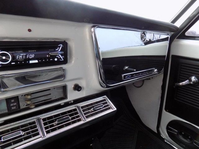 1967 Gray Chevrolet C-10 --