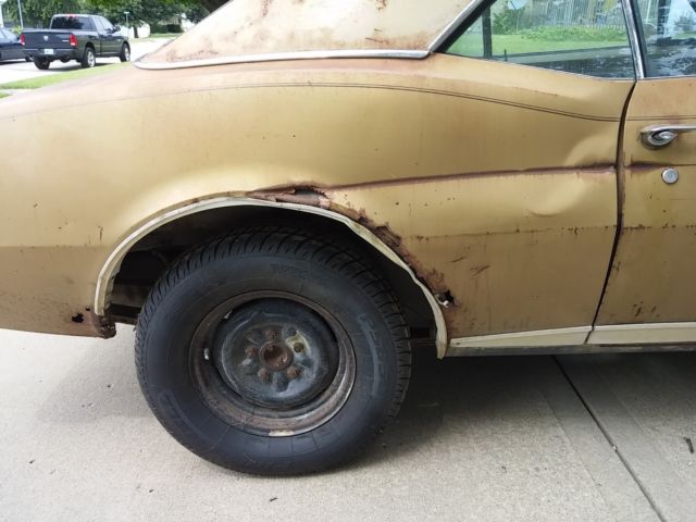 1967 marroon Chevrolet Camaro Hardtop