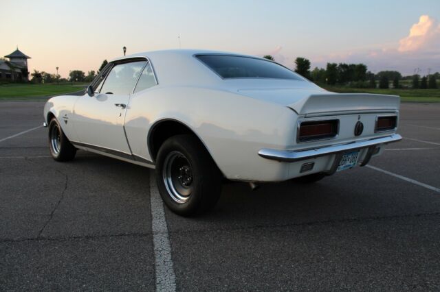 1967 White Chevrolet Camaro Coupe