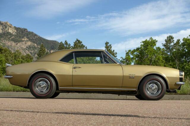 1967 Gold Chevrolet Camaro --