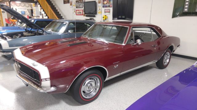 1967 Madera Maroon Chevrolet Camaro 2dr coupe