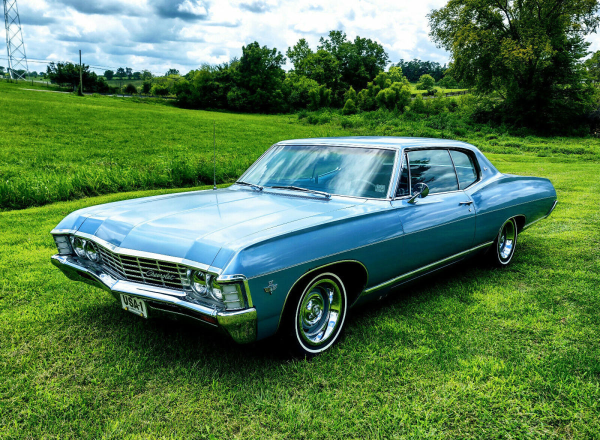 1967 Blue Chevrolet Caprice Coupe