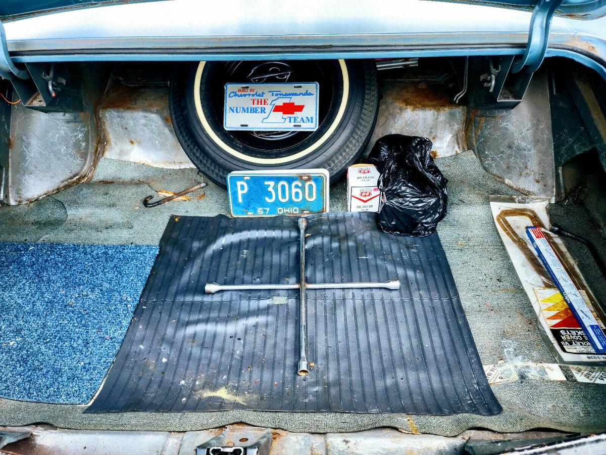 1967 Blue Chevrolet Caprice Coupe