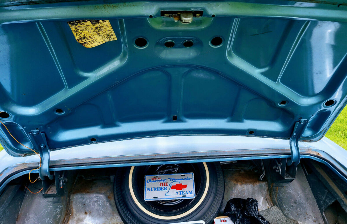 1967 Blue Chevrolet Caprice Coupe