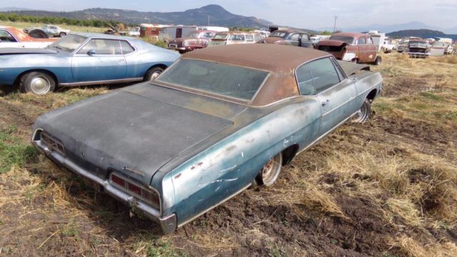 1967 Chevrolet Impala 2 DOOR HARD TOP