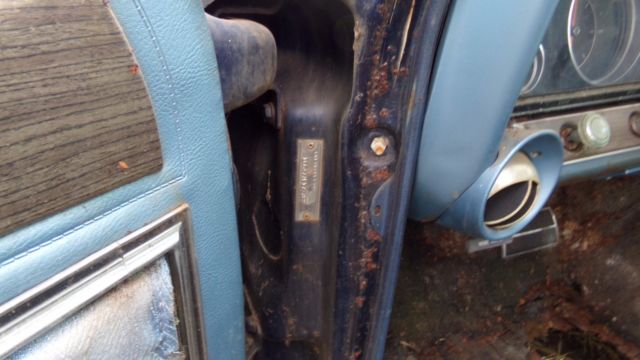 1967 Chevrolet Impala 2 DOOR HARD TOP
