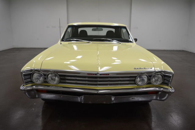 1967 Yellow Chevrolet Chevelle --