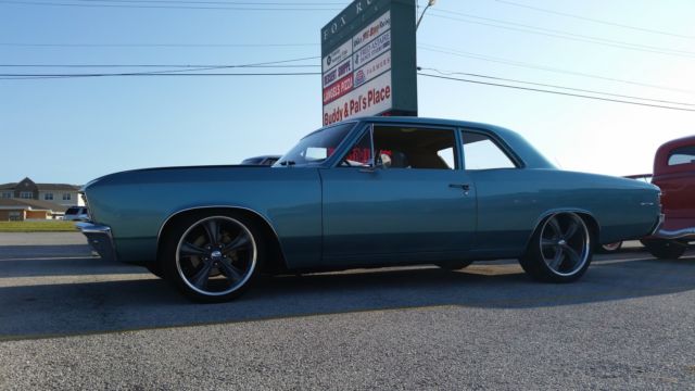 19670000 Teal Chevrolet Chevelle Coupe