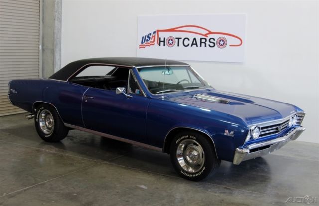 1967 Blue Chevrolet Chevelle Coupe