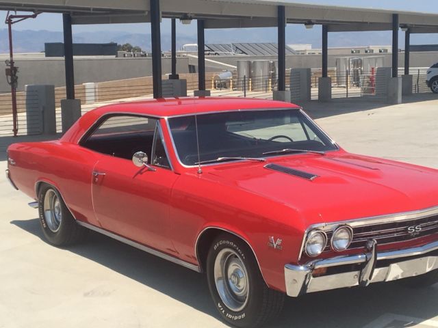 1967 Red Chevrolet Chevelle Coupe