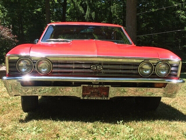 1967 Red Chevrolet Chevelle Coupe