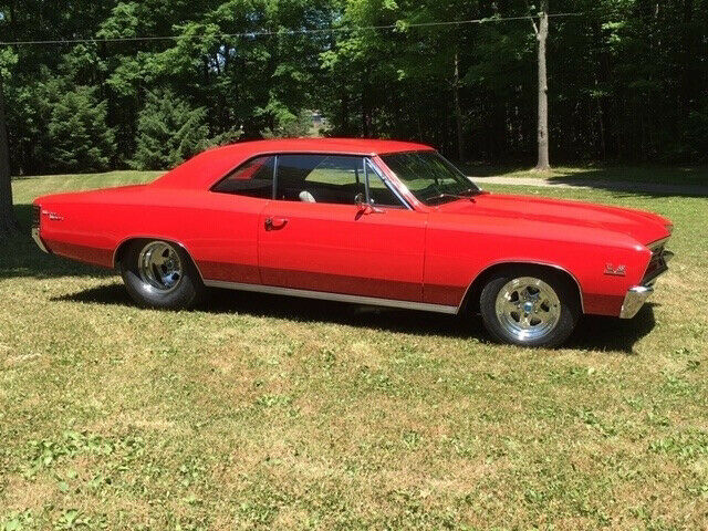 1967 Red Chevrolet Chevelle Coupe