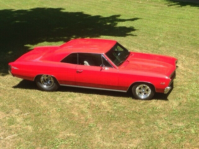 1967 Red Chevrolet Chevelle Coupe