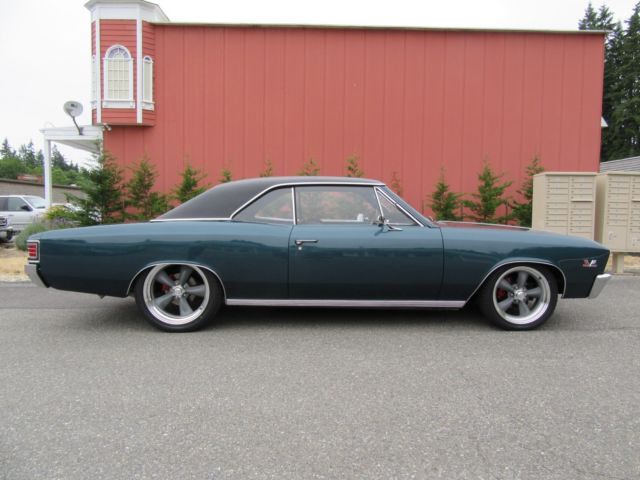 1967 Turquoise Green Chevrolet Chevelle 2 door hardtop