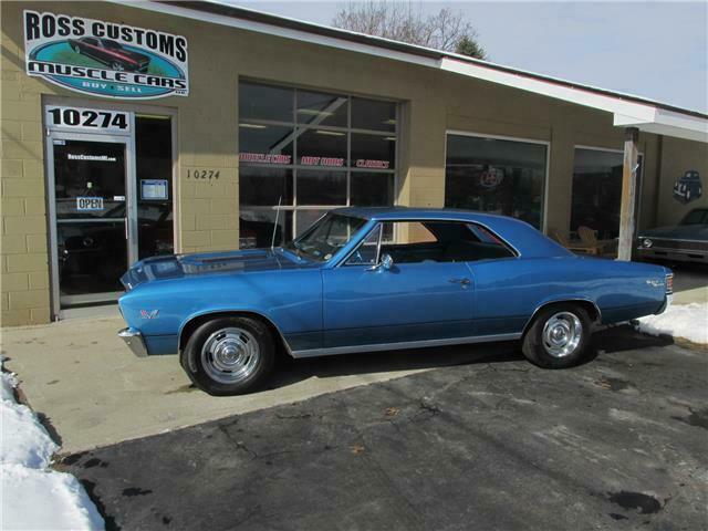 1967 Blue Chevrolet Chevelle Coupe