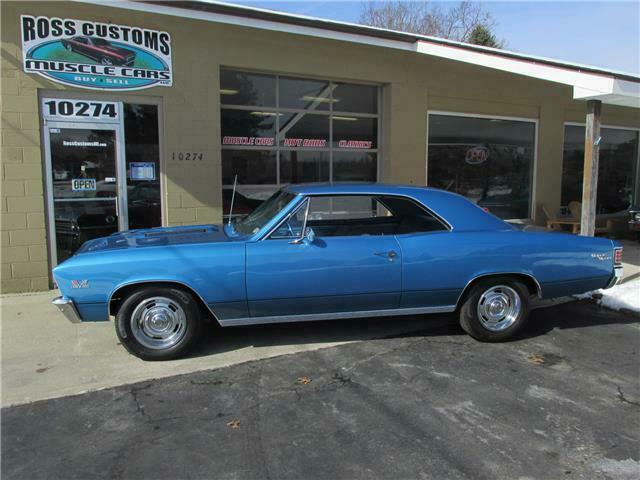 1967 Blue Chevrolet Chevelle Coupe