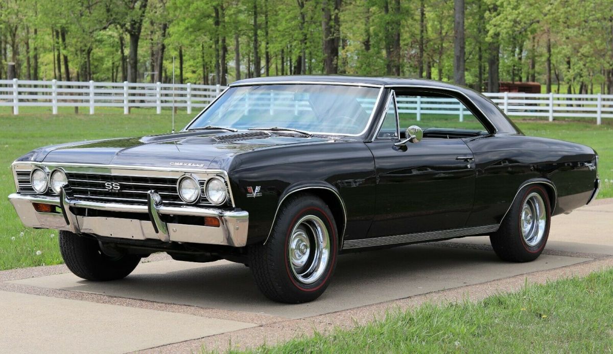 1967 Black Chevrolet Chevelle Coupe