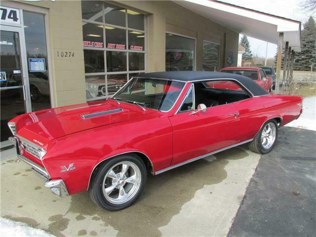 1967 Red Chevrolet Chevelle Coupe
