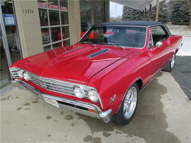 1967 Red Chevrolet Chevelle Coupe