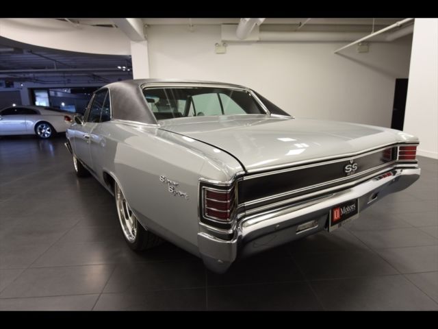 1967 Silver Chevrolet Chevelle --