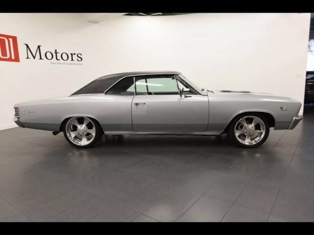 1967 Silver Chevrolet Chevelle --