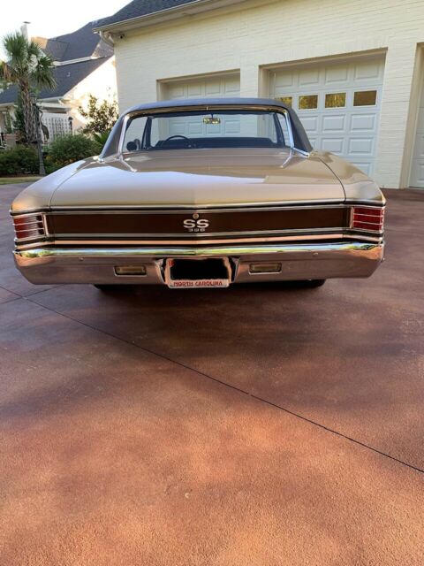 1967 Granada Gold Chevrolet Chevelle Coupe