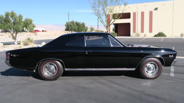 1967 Black Chevrolet Chevelle --