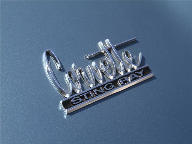 1967 Blue Chevrolet Corvette 2 Door