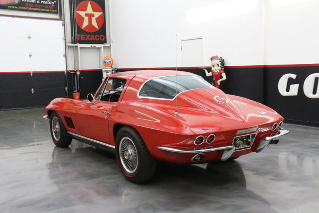 1967 Red Chevrolet Corvette --