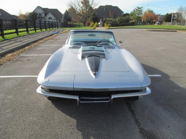 1967 Blue Chevrolet Corvette Coupe