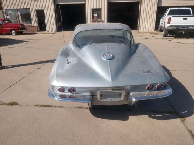 1967 Silver Chevrolet Corvette Coupe