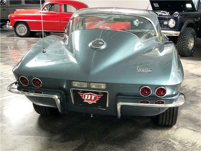1967 Blue Chevrolet Corvette Coupe