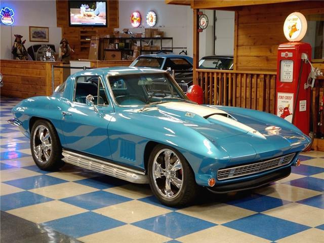 1967 Blue Chevrolet Corvette --
