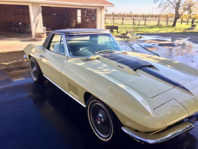1967 Yellow Chevrolet Corvette Convertible