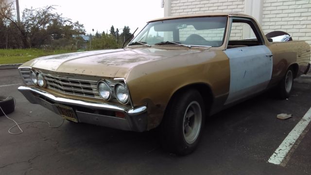 1967 Gold Chevrolet El Camino