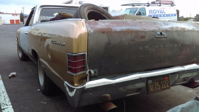 1967 Gold Chevrolet El Camino