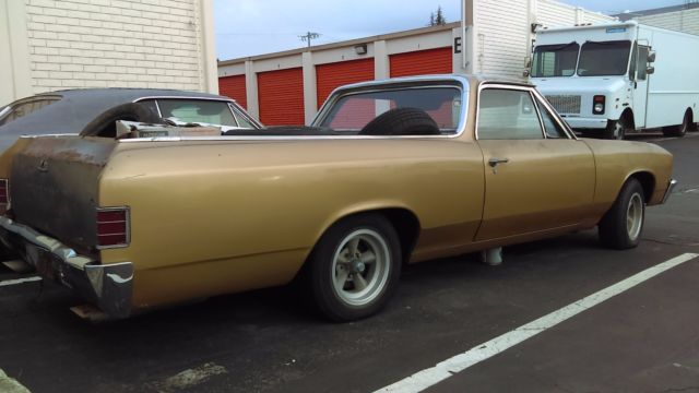 1967 Gold Chevrolet El Camino