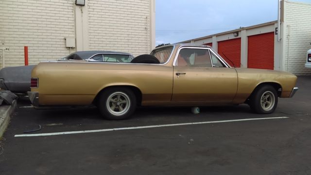 1967 Gold Chevrolet El Camino
