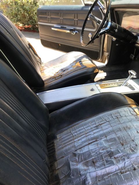 1967 White Chevrolet Impala