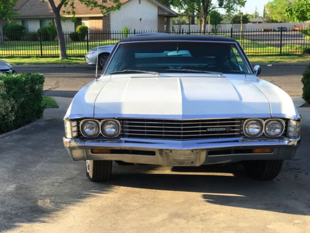 1967 White Chevrolet Impala