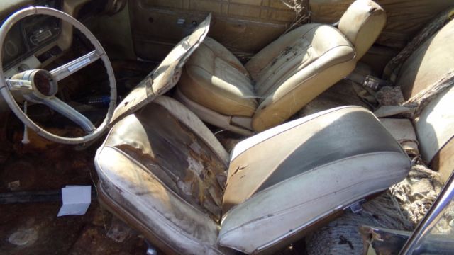 1967 WHITE Chevrolet Impala