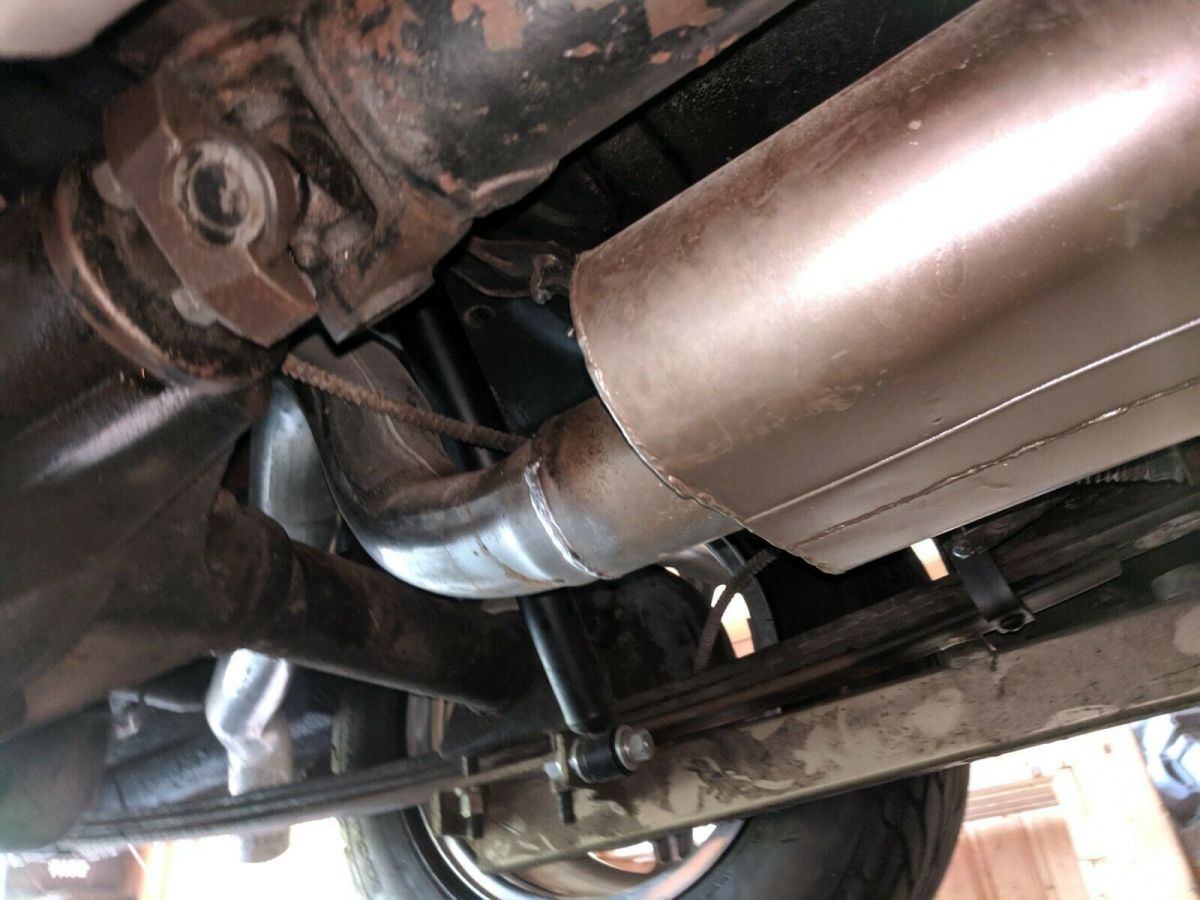 1967 Gold Chevrolet Nova --